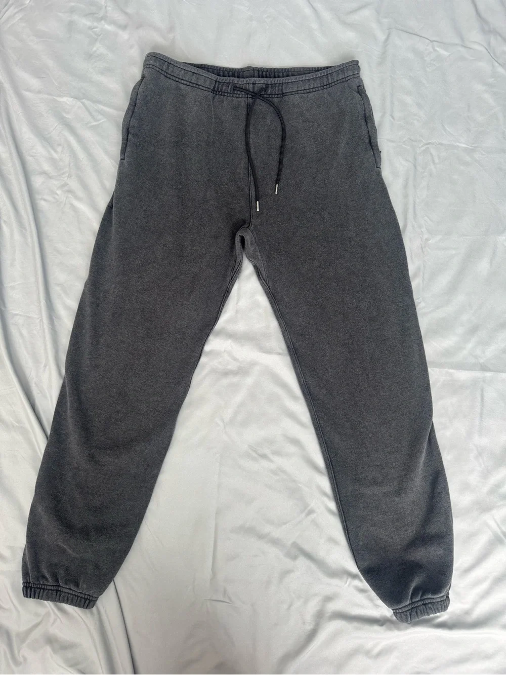ALO Yoga Chill Vintage Wash Sweatpants